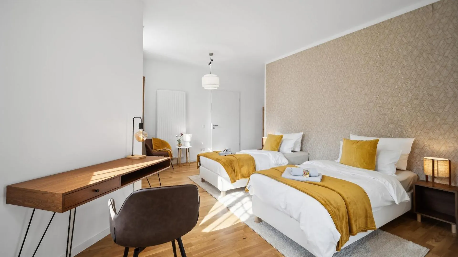 Wiener Palais Am Grossen Garten, Arbeitsplatz, Familie, 7 Pers, Smart-Tv 드레스덴 독일