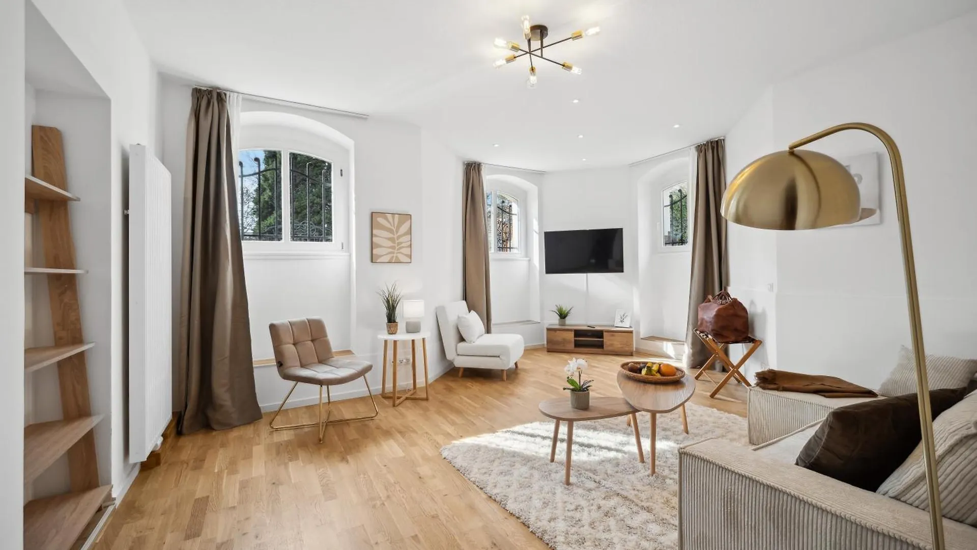 Wiener Palais Am Grossen Garten, Arbeitsplatz, Familie, 7 Pers, Smart-Tv 드레스덴 독일